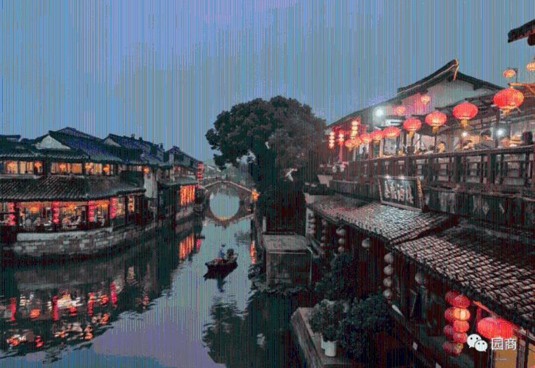 “龙年酱香巧克力”正式开售，到手18元一杯，瑞幸店员：多为易烊千玺粉丝买单